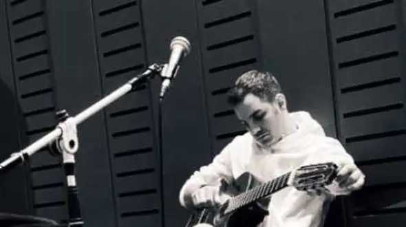 دانلود آهنگ باشکوه محسن یگانه / بی تو هوا بد جور میشه ابری...