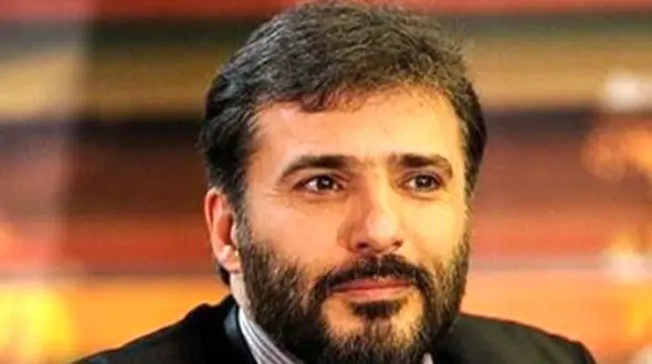 سیدجواد هاشمی: پدر و مادرم باهم در تضاد بودند  پدرم آهنگ میساخت مادرم روضه خون بود +ویدئو