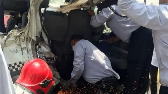 10 قربانی در تصادف شدید جاده بومهن+ عکس