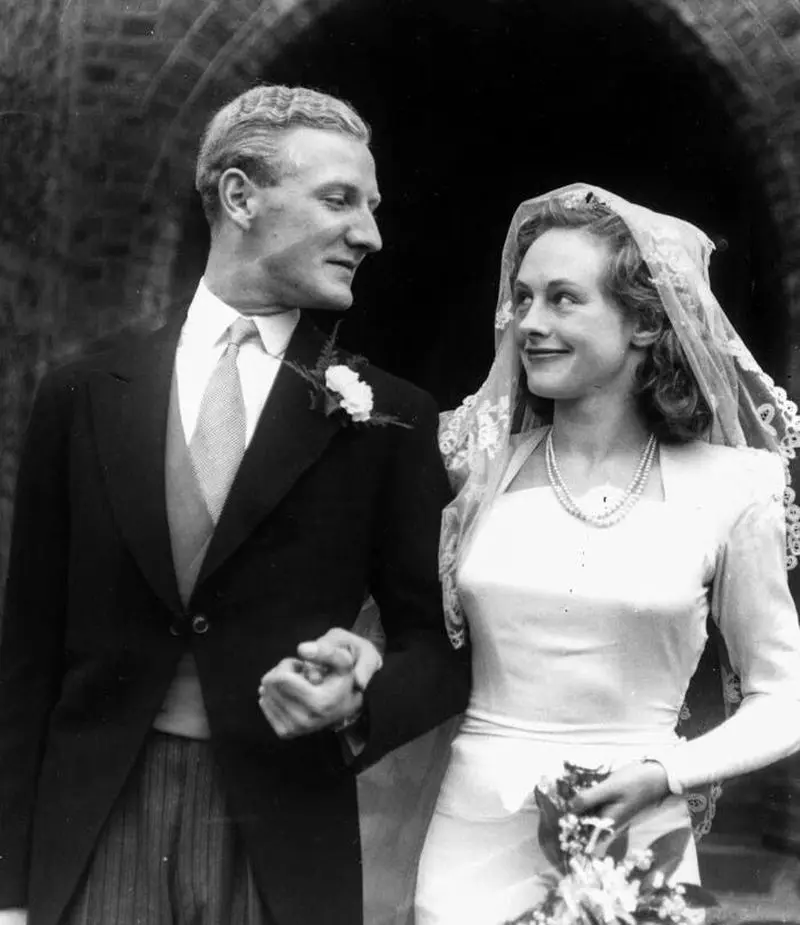 لباس عروس قدیمی