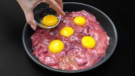 فیلم/ نحوه پخت یک غذای ساده آلمانی با 600 گرم جگر مرغ و 5 تخم مرغ 