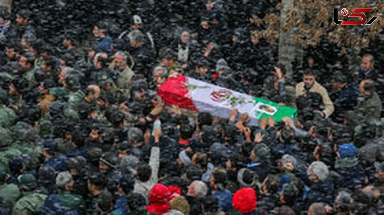 تشییع پیکر دو تن از جانباختگان سانحه هوایی بوئینگ۷۰۷ درهمدان