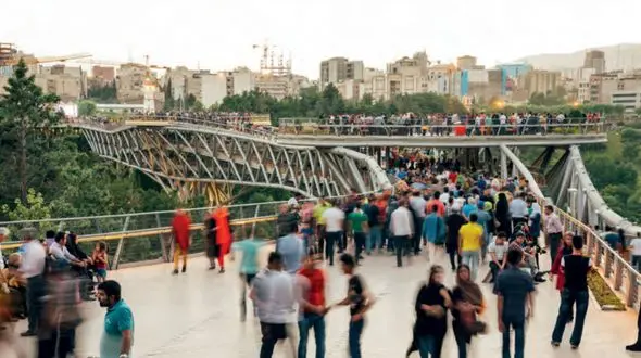 40 هزار میلیارد تومان هزینه ورود کالاهای عجیب به ایران ! / فساد و بی برنامگی در واردات + لیست کالاها