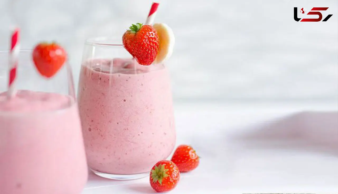 اسموتی موز و توت فرنگی نوشیدنی دلچسب روزهای گرم