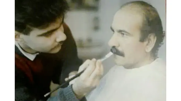 پسر فردوس کاویانی از حال پدر گفت