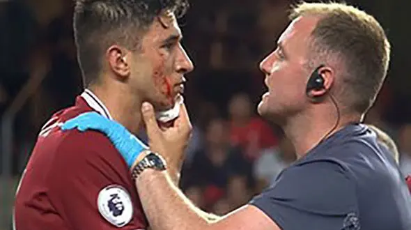 مصدومیت خونین بازیکن لیورپول مقابل لسترسیتی + فیلم