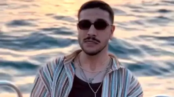 فیلم آوازخوانی احساسی احسان دریادل تو دل دریا / چه آهنگی خوند همه هاج و واج شدن