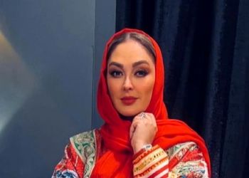 تیپ شیک و اسپرت پدر «الهام حمیدی» در خانه زیبای دخترش