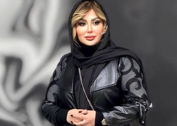عکس / سفر در زمان /  چهره «نیوشا ضیغمی» در کودکی و در آغوش پدرش /  دهه 60