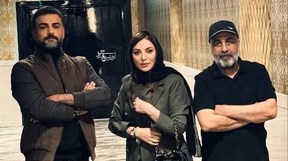 عکس ها / نگاهی به تیپ و استایل شیک هنرمندان در اکران فیلم «شاه‌نقش»/ درخشش رویا میرعلمی، رضا عطاران،حامد کمیلی و حمیدرضا پگاه/ زیبا، اصیل و ایرانی پسند