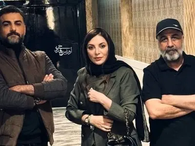 عکس ها / نگاهی به تیپ و استایل شیک هنرمندان در اکران فیلم «شاه‌نقش»/ درخشش رویا میرعلمی، رضا عطاران،حامد کمیلی و حمیدرضا پگاه/ زیبا، اصیل و ایرانی پسند