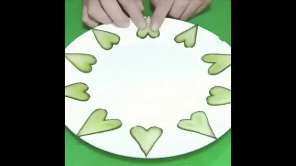 خیار را قلب کن / فیلم