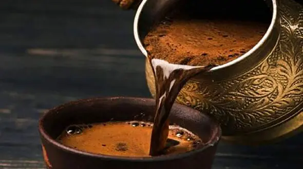 این افراد قهوه بخورند + اینفوگرافی