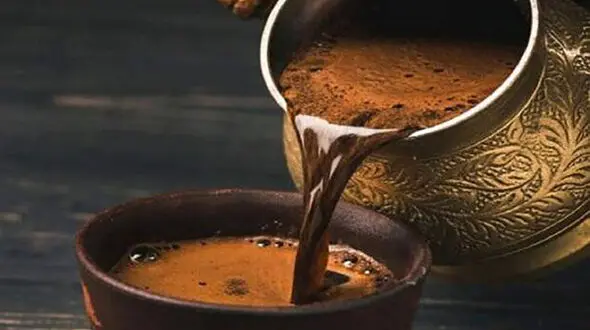این افراد قهوه بخورند + اینفوگرافی