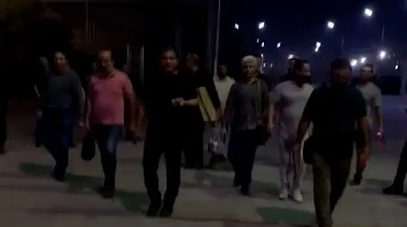 اقدام به خودکشی کارگران پتروشیمی رازی / سرنوشت مبهم کارگران ایرانی در دست شرکت ترکیه‌ای