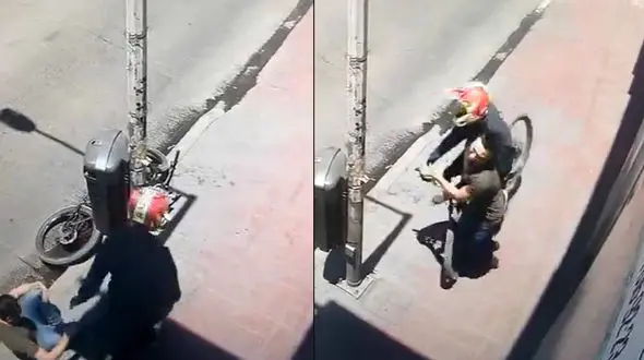 ببینید / برخورد شدید عابر پیاده با دوچرخه سوار + فیلم 