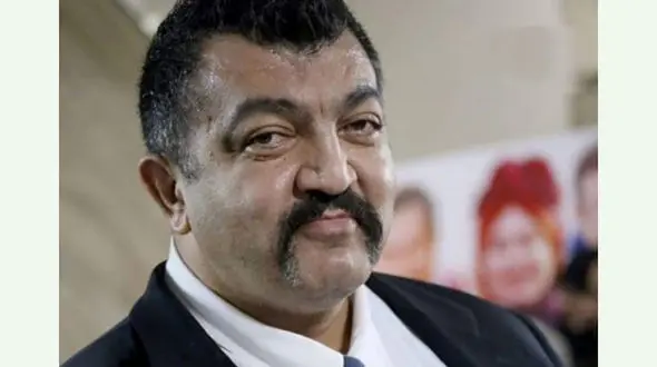 عکس دیده نشده از سربازی غول برره ! / بادیگار ایرانی جنیفر لوپز چی بود ؟!