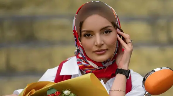  تغییر چهره زمین تا آسمون بیتای «آوای باران» در دوران بارداری  ! /  نیلوفر پارسا رونمایی کرد !