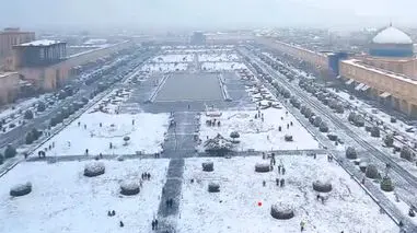 اتفاقی کم‌سابقه در اصفهان؛ شهر پس از دو دهه لباس سفید بر تن کرد + فیلم