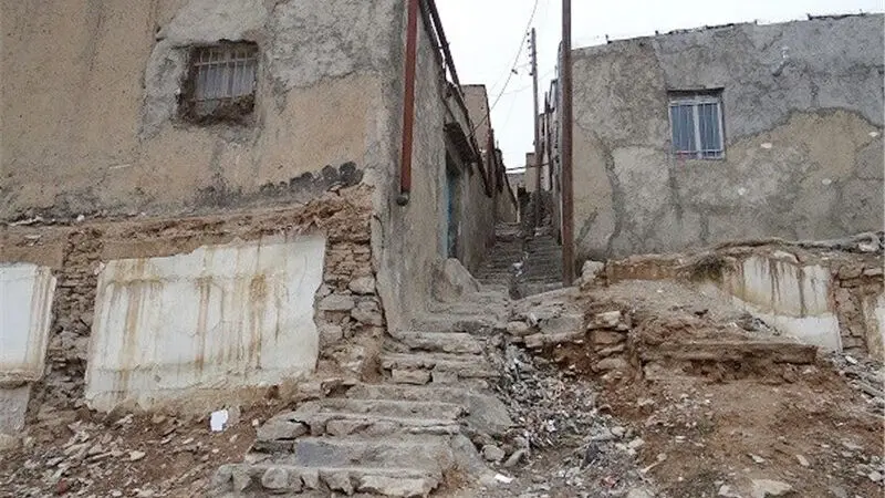 بافت فرسوده مشهد همچنان پیر و خطرناک / سهم آستان قدس در بازآفرینی بافت اطراف حرم چیست؟