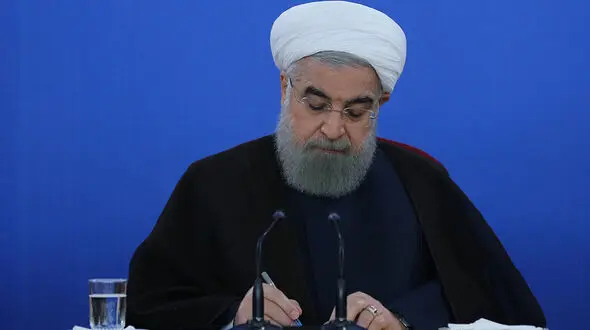 رییس جمهور درگذشت حاج داوود احمدی نژاد را تسلیت گفت 