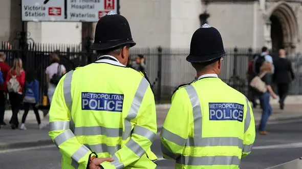 پلیس لندن بسته مشکوک را منفجر کرد