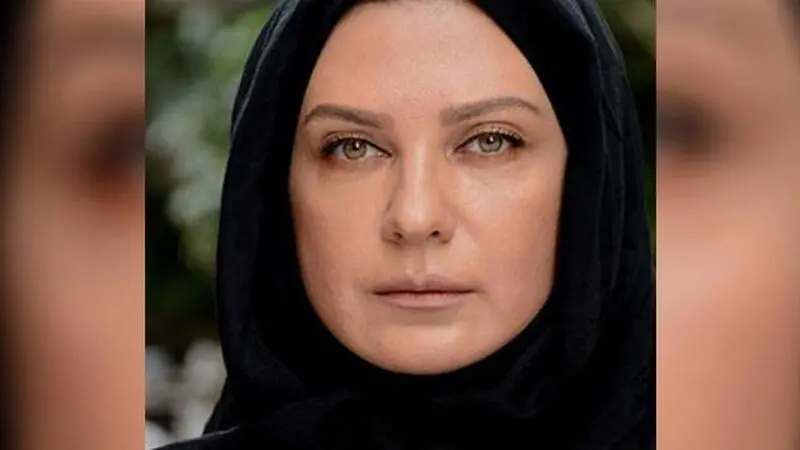 لعیا زنگنه هنرمند
