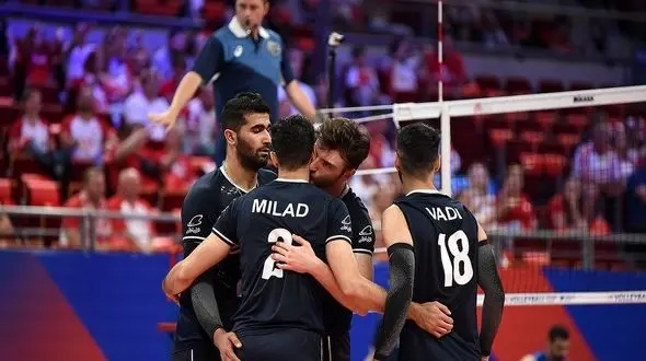 به احترام شاگردان عطایی کلاه از سر برمی‌داریم/ روزهای طلایی والیبال با دهه هفتادی‌ها!