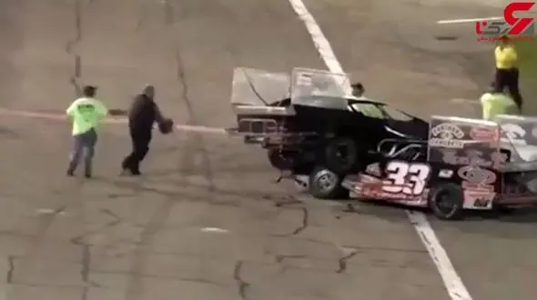 دستگیری یک راننده به خاطر اقدام عجیب در مسابقه ماشین‌سواری + فیلم و عکس