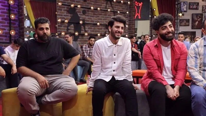 پشت صحنه عصر جدید