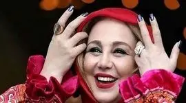 عکس ها / پوشش جنجالی بهنوش بختیاری در شبکه نسیم / وقتی خانم بازیگر سفره یلدا را می پوشد