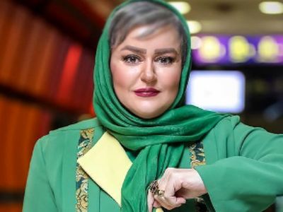 حجاب زیبای نعیمه نظام دوست در لباس عروس ساده و پوشیده با دسته گل ژیپسوفیلا / ایشالله خوشبختی خانم بازیگر به زودی!