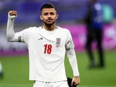 خلاقیت مهدی قایدی، ستاره نیماری تیم ملی برای خداحافظی با استرس در یک جزیره باصفا و جنگلی+عکس