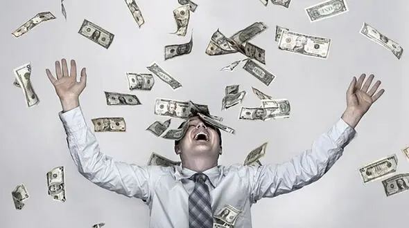 مهربانترین میلیاردر را بشناسید ! /  کار بزرگش چیست ؟! + عکس