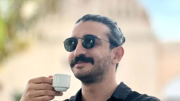 به یادبود محمد کاسبی تا اجرای سینا ساعی و رایان سرلک