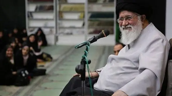 زن و شوهر در خانه همدیگر را با اسم کوچک صدا می زنند!