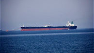 فیلم لحظه توقیف نفتکش آمریکایی در دریای عمان /  توسط نیروی دریایی ارتش انجام شد