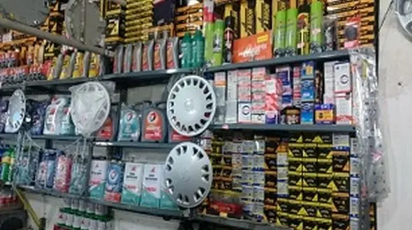 کشف انبار بزرگ دپو لوازم و قطعات خودرو در استان گلستان 