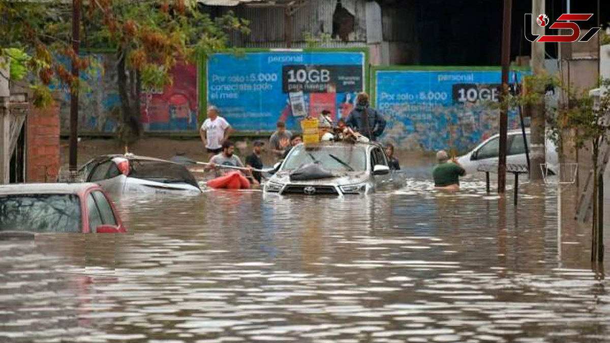 سیل و بارش‌های شدید در آرژانتین جان ۱۳ نفر را گرفت