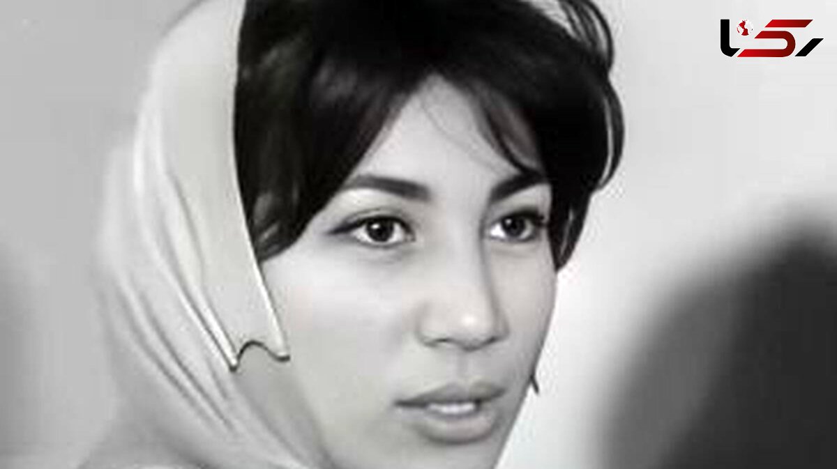 عکس دیده نشده از لحظه عقد فروغ فرخزادِ 16 ساله با آقا داماد 28 ساله/ تور عروسی که روی سر هیچ عروسی ندیدهاید! / فروغ چقدر کوچولو بود ...