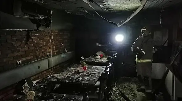 جزغاله شدن کافی شاپ خیابان پاسداران تهران + عکس