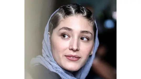 کلاه بافتنی فرشته حسینی + عکس