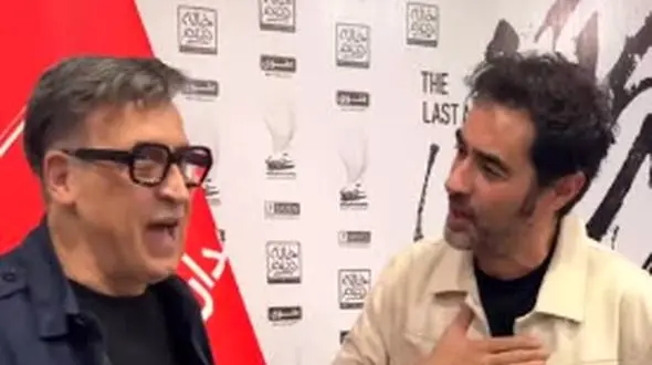 فیلم / خوش‌وبشِ شهاب حسینی و بهمن هاشمی در اکران یک فیلم ....