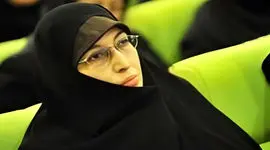 فیلم تلخ / مرثیه خوانی گریان حداد عادل برای اولین بار برای دخترش زهرا که همزمان با رهبری انقلاب شهید شدند / پس از داغ زهرا ...