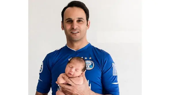  پسر کوچولوی آرش برهانی هم استقلالی شد! + عکس 