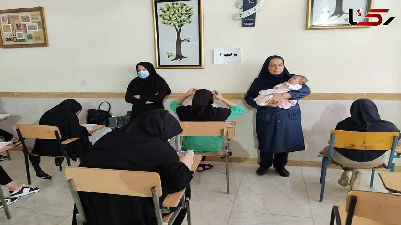 این نوزاد چند روزه مراقب امتحان دانشجویان در گنبد کاووس بود! + عکس