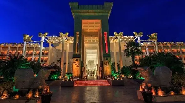 مقایسه هتل داریوش و مارینا پارک کیش