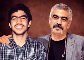 سروش صحت: در نوجوانی به مادرم گفتم خیلی زشتم؟ سکوت طولانی کرد و گفت ولی بانمکی!