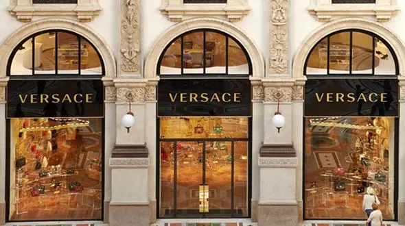 خانه های معروف مد و لباس در ایتالیا +عکس