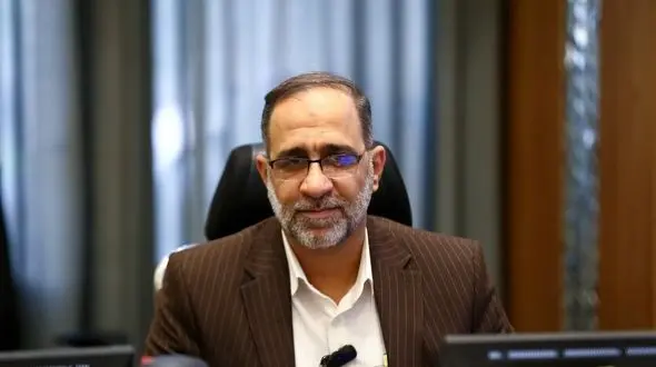 بومی‌سازی ماشین‌های جاروکش معابر کم‌عرض با کمک متخصصان داخلی در اصفهان